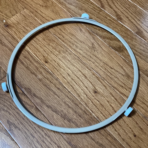 12” Microwave Turntable - Glass - Picture 5 of 8